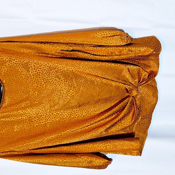 Dress Barn satin , animal print embossed, - Picture 4 of 6